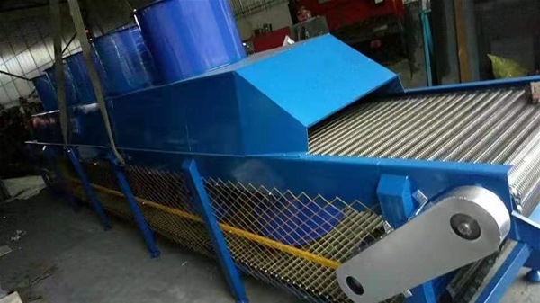 成都网带降温输送机